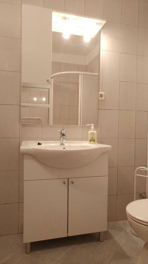 Apartmani Kastelan Barbat na Rabu Extérieur photo