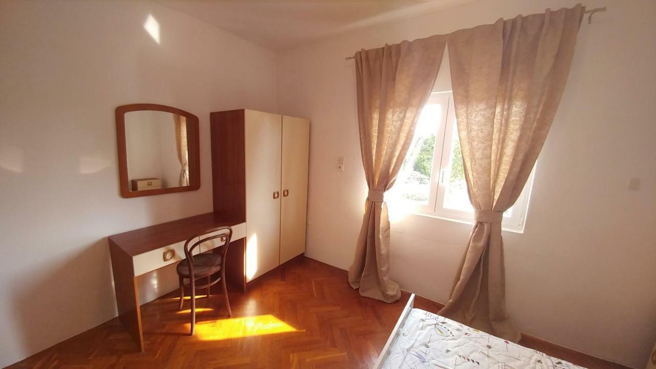 Apartmani Kastelan Barbat na Rabu Extérieur photo