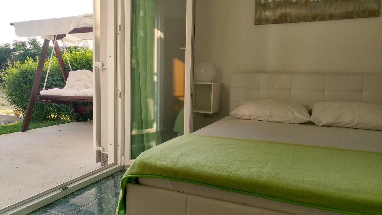 Apartmani Kastelan Barbat na Rabu Extérieur photo